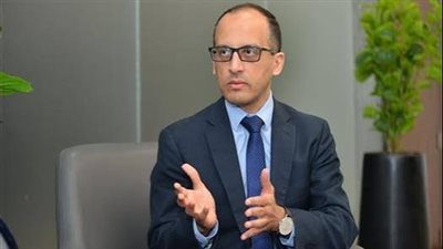 الحكومة تشدد على متابعة تحصيل إيجارات وحدات الإسكان البديل