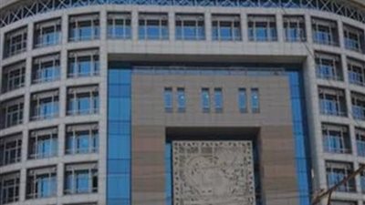 10 مليارات دولار من 