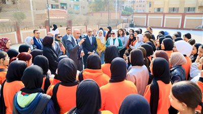 وزير التعليم يفاجئ مدارس الشرقية بجولة ميدانية لمتابعة الانضباط وتطوير مهارات الطلاب
