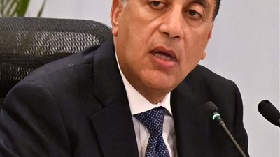 مدبولي يجدد تعيين أشرف العربي رئيسًا لمعهد التخطيط