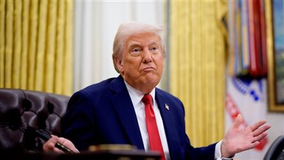 ترامب: فتح مضيق هرمز قريبًا.. ولن نسمح لإيران بفرض رسوم على السفن