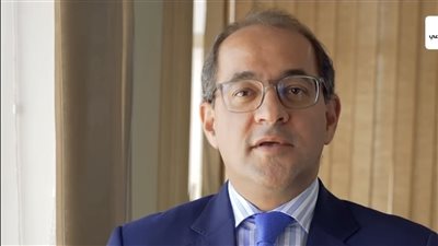 لأول مرة في حكومة مدبولي.. وزير يقود حملة لترشيد استهلاك الكهرباء ويبدأ بنفسه