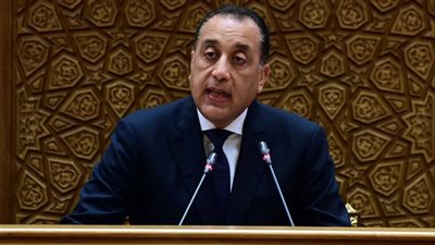 مدبولي: خطة طموحة لزيادة إنتاج الطاقة المتجددة وإضافة 2500 ميجاوات في 2026