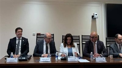 وزير الطيران أمام «سياحة النواب»: خطة شاملة لتطوير القطاع.. ومشروع ضخم لزيادة طاقة مطار القاهرة إلى 60 مليون راكب