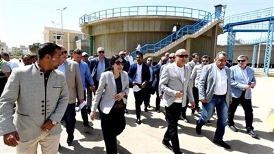 وزيرة الإسكان تصل محافظة الأقصر لتفقد عدد من مشروعات مياه الشرب والصرف الصحي بالمحافظة