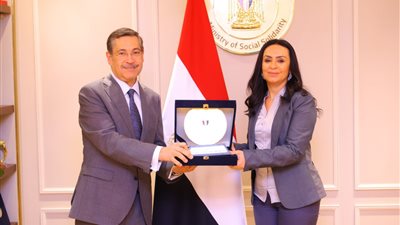  التضامن الاجتماعي وبنك التعمير والإسكان يشهدان توزيع عدد من الأجهزة التعويضية لطلاب الجامعات من ذوي الإعاقة 