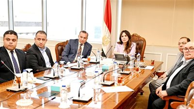 وزيرة الإسكان تتابع مشروعات طرق ومحاور الإسكندرية.. وتوجيهات بسرعة الإنجاز وفق أعلى معايير الجودة
