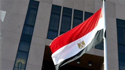 مصر تدين بأشد العبارات الهجمات الإيرانية على الإمارات وتحذر من تداعياتها على استقرار الخليج