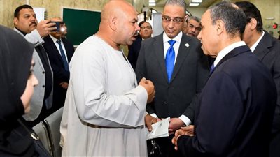 وزير الخارجية يعيد افتتاح مكتب تصديقات أحمد عرابي بالمهندسين عقب رفع كفاءته