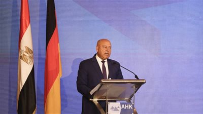 كامل الوزير: مصر تنفذ 7 ممرات لوجستية دولية باستثمارات تتجاوز 2 تريليون جنيه لتعزيز التجارة الإقليمية