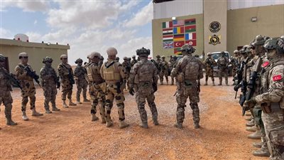 قوات الصاعقة تشارك فى فعاليات التدريب متعدد الجنسيات 