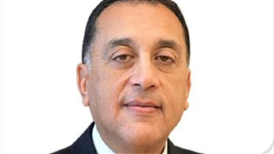 رئيس الوزراء يحسم الجدل: لا صحة لنزع ملكية محلات الإيجار القديم بالتوفيقية