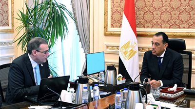 مدبولي يتابع خطط الإصلاح الإداري وتطوير الأداء الحكومي
