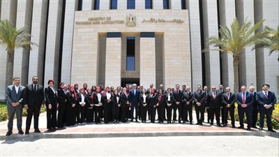  وزير السياحة والآثار يشهد إطلاق النسخة الأولى من البرنامج المتقدم في القيادة التنفيذية (AELP)
