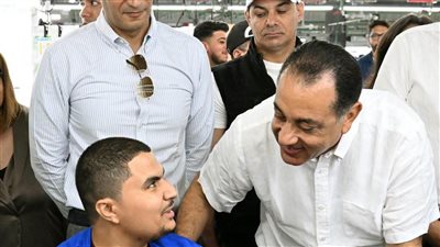 رئيس الوزراء يفتتح التوسعات الجديدة بمشروع 