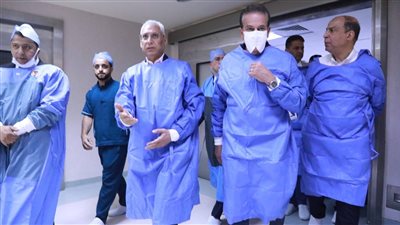 وزير الصحة يتفقد مستشفي الكبد والجهاز الهضمي والثلاثي الجامعيين بمحافظة المنيا