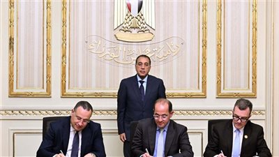 رئيس الوزراء يشهد تسوية تمويل إنشاء 11 جامعة أهلية حكومية بـ48.5 مليار