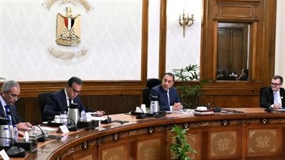 رئيس الوزراء يستعرض خطط تطوير الإسعاف وتعزيز الاستجابة للطوارئ بالمحافظات