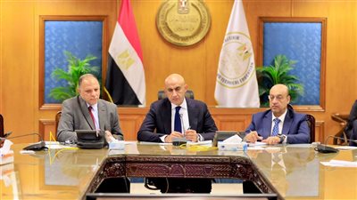 وزير التربية والتعليم يتابع سير امتحانات الثانوية العامة في ثاني أيام الامتحانات