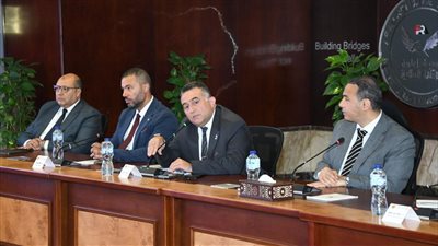 د. إسلام عزام يناقش مع أطراف السوق الاستعدادات الأخيرة لإطلاق 