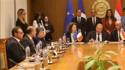 توقيع اتفاقيات مصرية فرنسية لإنشاء مدرستين للتكنولوجيا التطبيقية