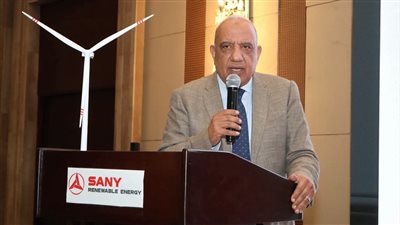 مصر تبدأ إنشاء أول مصنع لتوربينات الرياح ومشروع 2000 ميجاوات