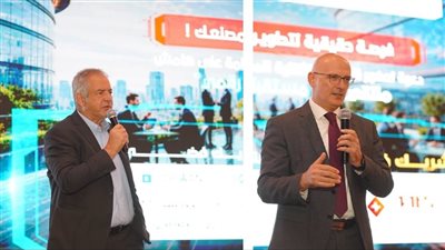 19 شركة من غرفة 