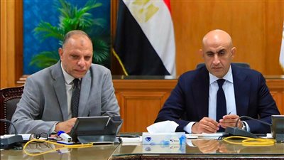 التعليم تتابع امتحانات الثانوية العامة وتؤكد تشديد التفتيش والالتزام بمواعيد توزيع الأسئلة بالكامل