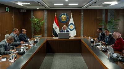 “كريم بدوي” يتابع الإقبال على فرص الاستثمار التعديني ويؤكد تنامي ثقة المستثمرين بمصر 