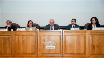 وزير الطيران يطلق أول دراسة وطنية لإنتاج وقود الطيران المستدام وفق المعايير الدولية