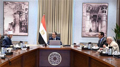 رئيس الوزراء يناقش حلول أزمة أرض نادي الزمالك التابعة للأوقاف