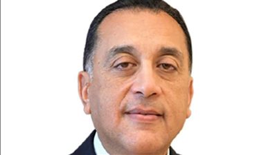 مدبولي يتفقد مشروعات تنموية وعمرانية بالعلمين الجديدة ومارينا