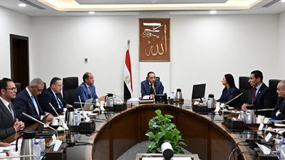 مدبولي يعلن دعم برنامج وطني لاكتشاف ورعاية الموهوبين