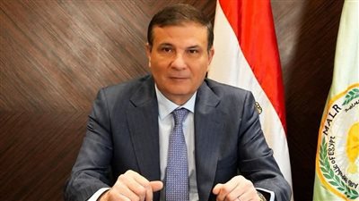 وزير الزراعة: صرف 10.7 مليون شيكارة أسمدة للمزارعين ومتابعة لحظية لمنظومة التوزيع