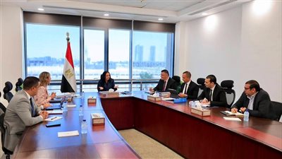 وزيرة التضامن توجه بتوفير منح دراسية لأوائل الثانوية العامة والأزهرية من ذوي الإعاقة