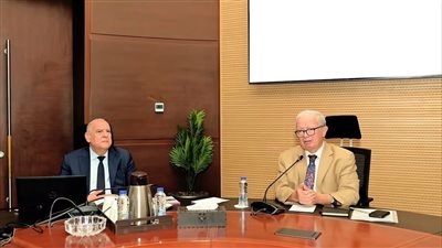 نائب رئيس الوزراء للشؤون الاقتصادية يوجه بالإسراع في خطط تطو