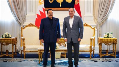 السيسي وملك البحرين يؤكدان تعزيز التعاون ورفض التصعيد ودعم القضية الفلسطينية
