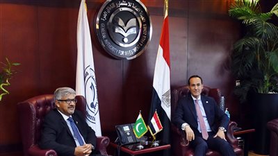 مصر وباكستان تبحثان تعزيز الاستثمارات المشتركة في قطاعات جديدة