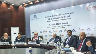 وزير الصناعة يبحث مع شركات هندية فرص التصنيع المحلي والتوسع بالسوق والتصدير
