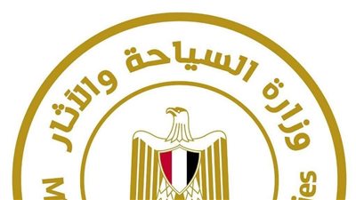 السياحة والآثار توضح حقيقة الفيديو المتداول بشأن إدخال  العلم المصري بمنطقة آثار سقارة أثناء رحلة تريض