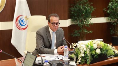 وزير الصحة للمواطنين:  نعمل  على مدار الساعة ..وامنحوا الدولة الوقت للارتقاء بمستوى الخدمات