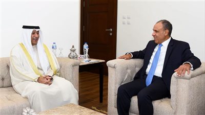 وزير الخارجية يلتقي الأمين العام لمجلس التعاون لدول الخليج العربية