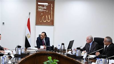 رئيس مجلس الوزراء يتابع ترتيبات عقد مؤتمر الهوية الوطنية بمكتبة الإسكندرية