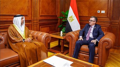 وزير التخطيط والسفير الإماراتي يبحثان دعم التعاون الاقتصادي وخدمات المدفوعات الإلكترونية