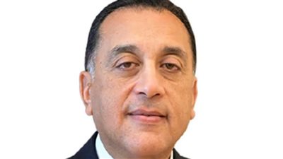 رئيس الوزراء يهنئ شيخ الأزهر بمناسبة ذكرى المولد النبوي الشر
