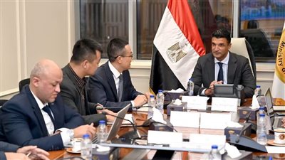وزير الصناعة يبحث مع هاير مصر مشروعات الشركة الحالية وخططها التوسعية بالسوق المصري