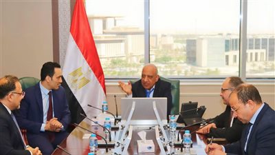 وزير الكهرباء يبحث مع شركة بلجيكية التعاون في تحلية مياه البحر ومعالجة المياه الجوفية