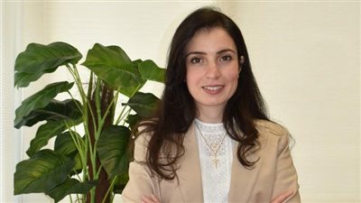 اتش سي تتوقع رفع أسعار الفائدة 100 نقطة أساس خلال الفترة المقبلة