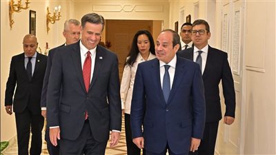 السيسي يستقبل مدير المخابرات الأمريكية ويشدد على الحلول السياسية لأزمات المنطقة