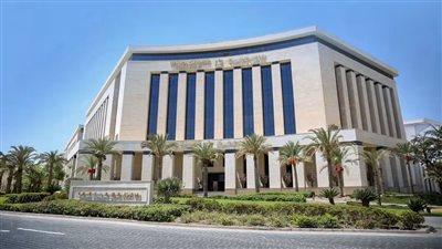 وزيرة الإسكان تصدر قرارات بإزالة مخالفات بناء في القاهرة الج